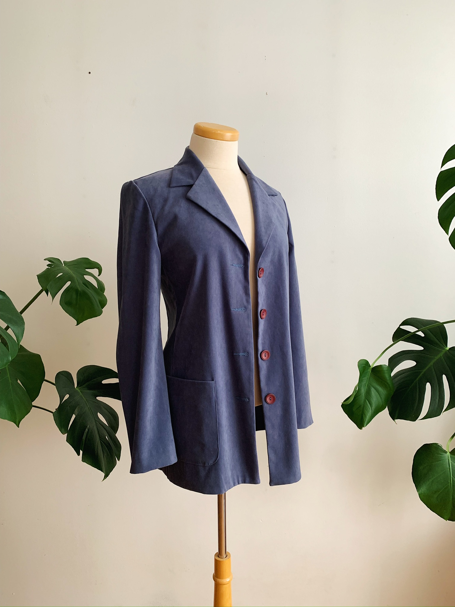 1990s ✿ Stormy blue blazer