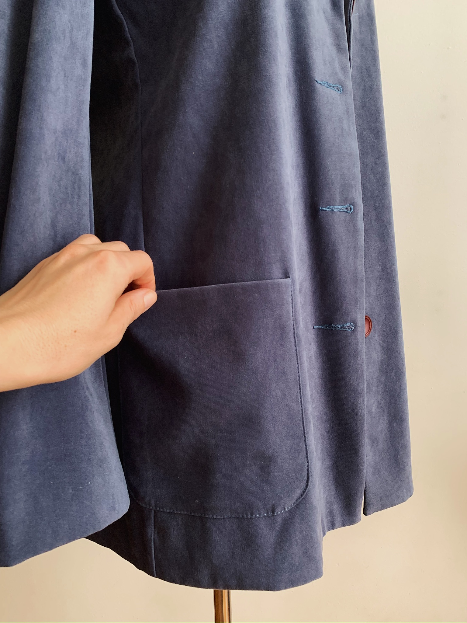 1990s ✿ Stormy blue blazer