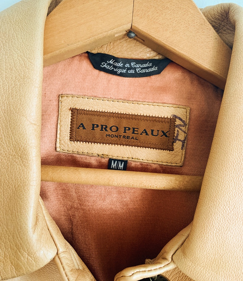 1990s ✿ Caramel Brown Leather Belted Jacket – Image 11
