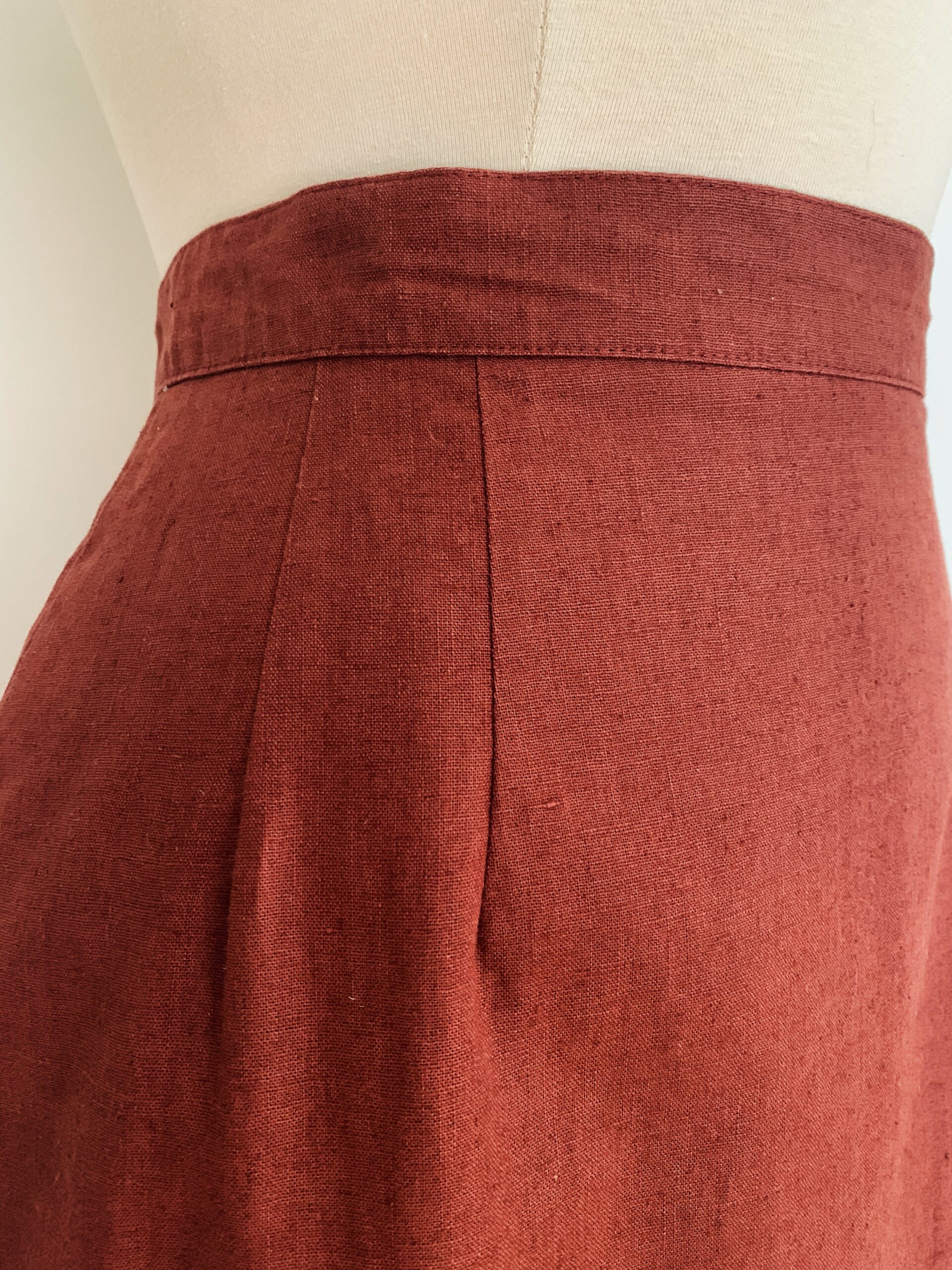 1990s rust bronze linen pleated skirt made in Canada