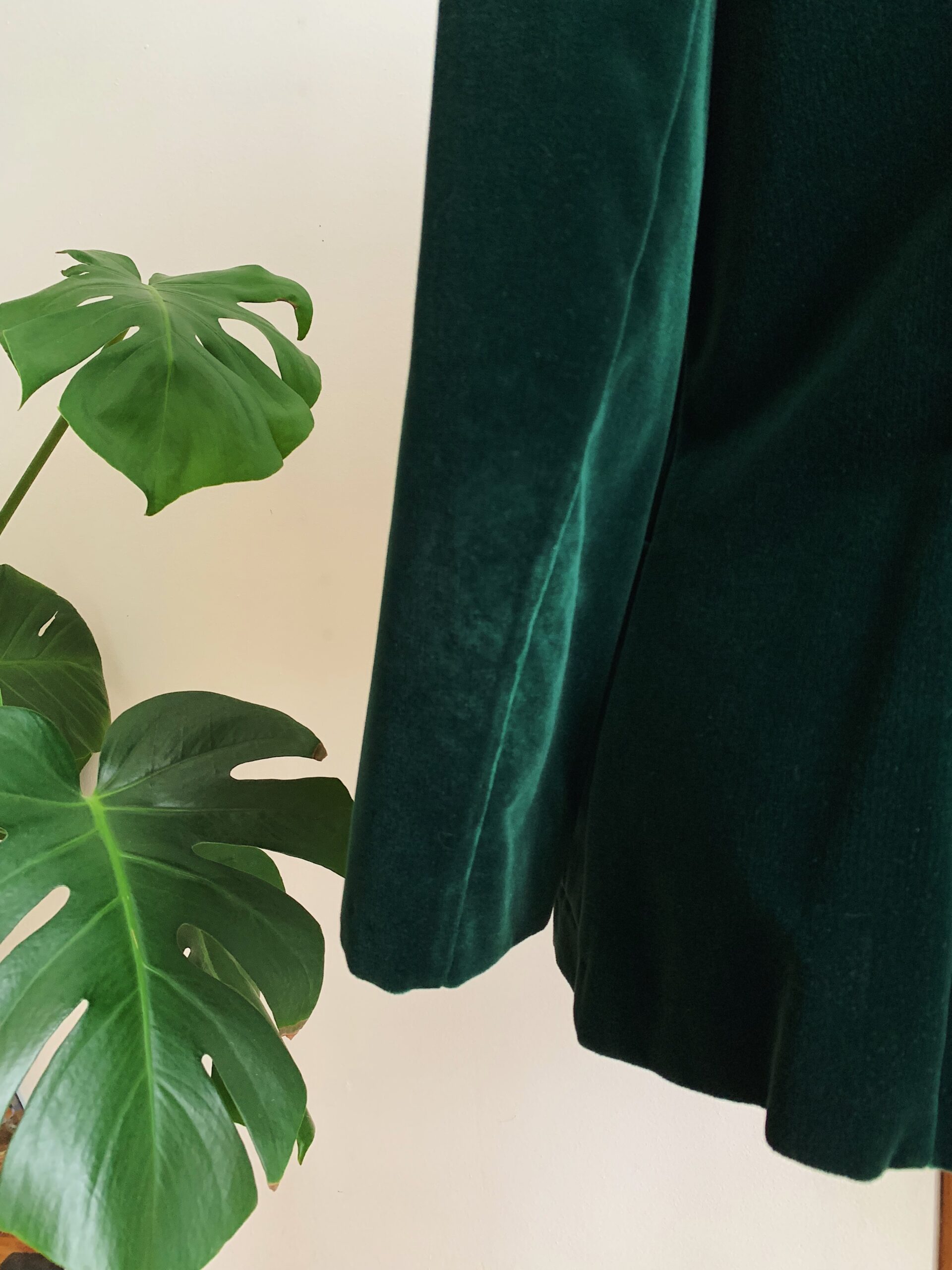 1970s ✿ Green Velvet Blazer – Image 7